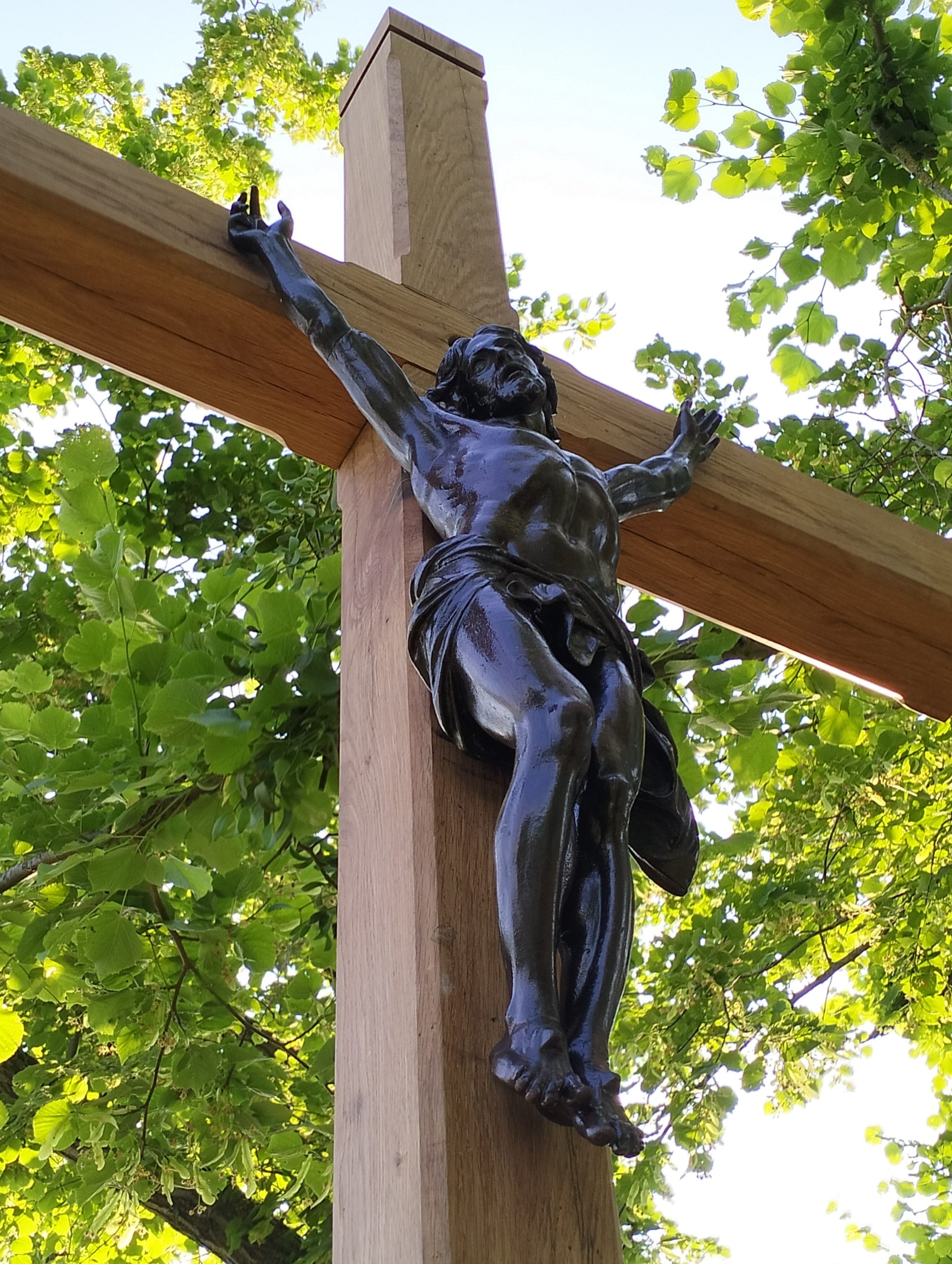 Lire la suite à propos de l’article La calvaire installé – reportage